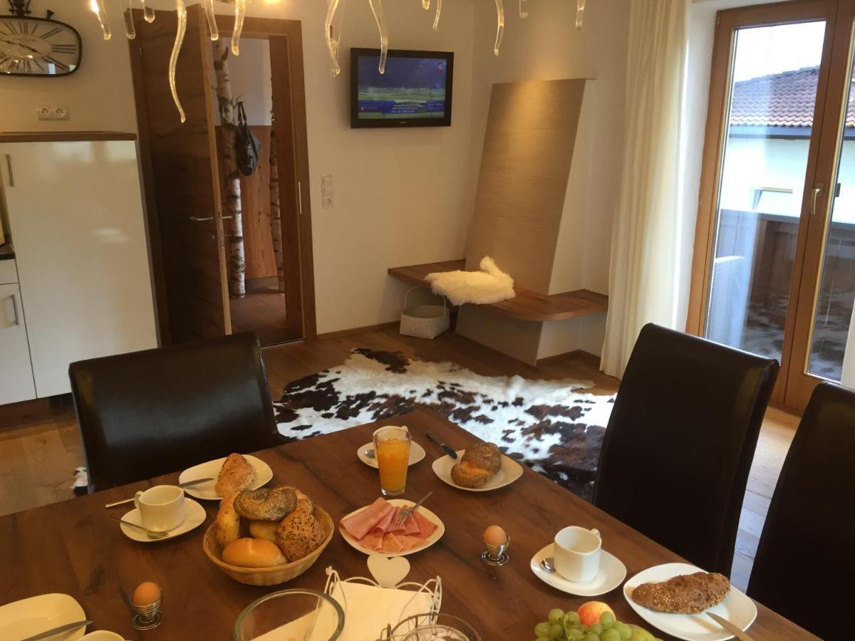 Appartements Schweiberer Ried im Zillertal Eksteriør billede